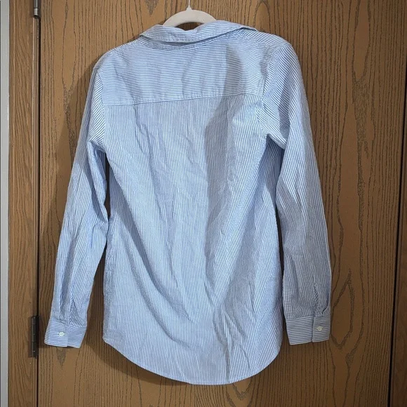J. McLaughlin women long sleeve Seersucker Stripe Button Front Blouse Blue XS - Picture 4 of 4